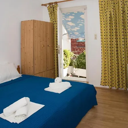 Damianos - Serene Center Apartment Adamantas (Milos)